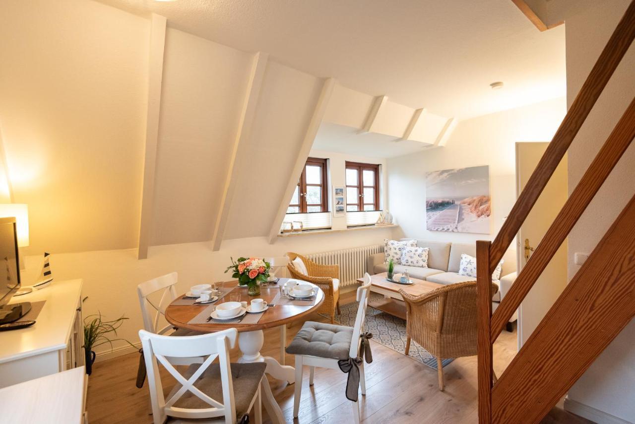 Haus Mittelstr Whg 3 Og Links Westerland