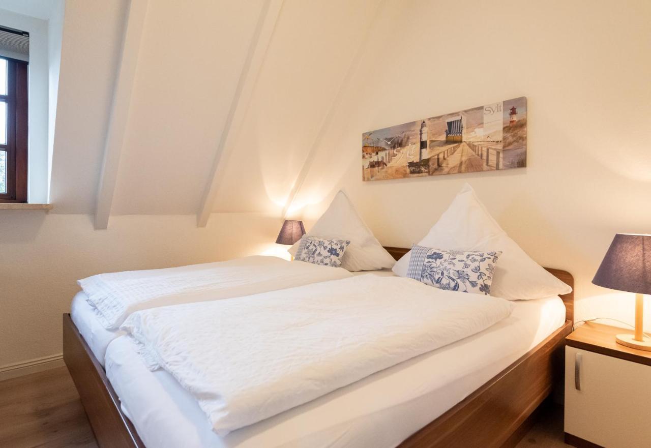 Haus Mittelstr Whg 3 Og Links * Westerland